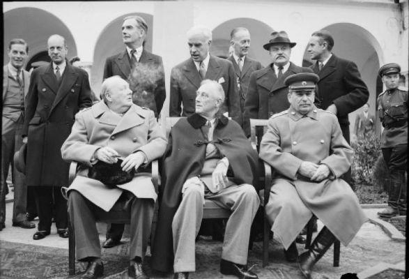 Trattato di Yalta breve riassunto